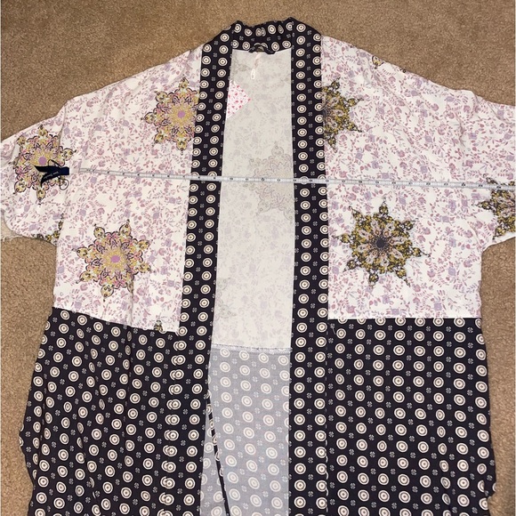 Free People Forget Me Knot Kimono - Picture 14 of 14